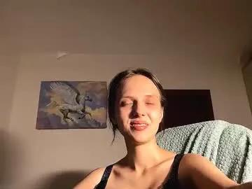 madlynhennigan on Chaturbate