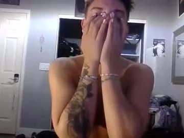 mammothboii2 on Chaturbate 