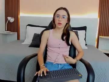 mara_33 on Chaturbate 