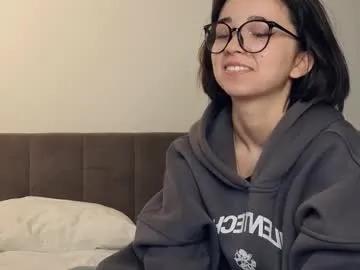 maracommiskey on Chaturbate 
