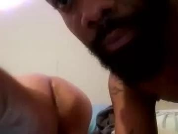 marrieddlbottomhungdltop on Chaturbate 