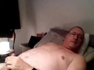 martinb62 on Chaturbate