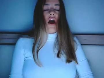 mayadelevinnge on Chaturbate 