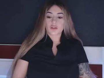 mayadelevinnge on Chaturbate 