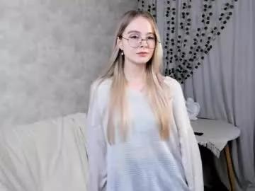 mell_milles on Chaturbate 