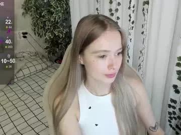 mell_milles on Chaturbate 