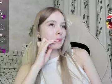 mell_milles on Chaturbate 