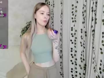 mell_milles on Chaturbate 