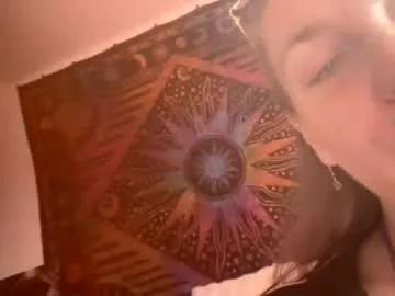 melli23 on Chaturbate 