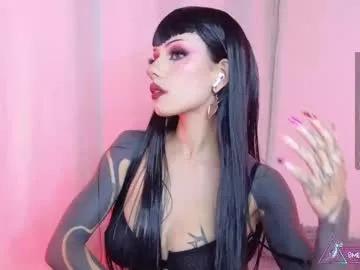 menasaurio_ on Chaturbate