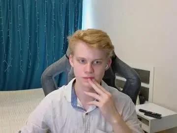 meow_mickey on Chaturbate