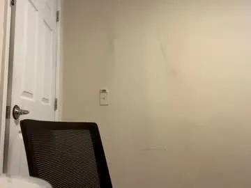 miamiclos1 on Chaturbate 