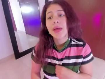miaqueen021 on Chaturbate