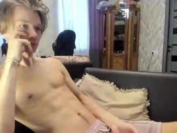 milkiwy — Jerk for 8 min #young #18 #muscle  #uncut [369 tokens remaining]