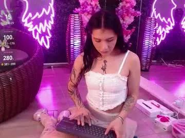 milla_davis on Chaturbate