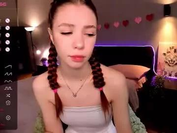 milli_brownn on Chaturbate 