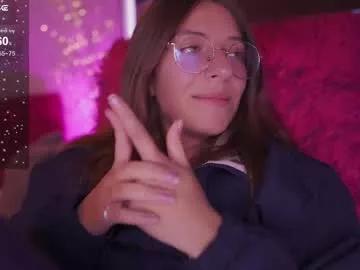 milly_kenner on Chaturbate 