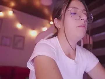 milly_kenner on Chaturbate 