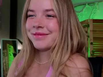 milly_shy — slide panties to side+spanks my pussy  #feet #teen #blowjob #anal [0 tokens remaining]