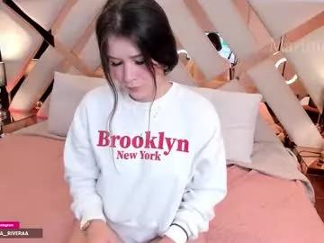 missamerica2 on Chaturbate 