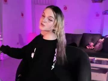 misschloe__ on Chaturbate 
