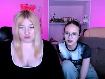 mona_cloud — GOAL: Doggy style [115 tokens remaining] Welcome to my room! #shy #dancing #glasses #tease #sph