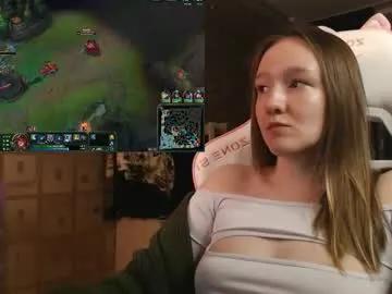 moonlish_siren — GOAL: Make my day a little better [555 tokens remaining] Welcome to my room! I`m Katrin #lovense #new #cute #bigass