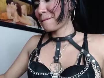 myomi_nix on Chaturbate 
