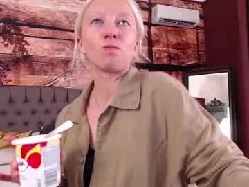 natalie_bitton on Chaturbate 