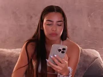 nicky_and_blake — GOAL: show tits+oil [190 tokens remaining] feel good with me <3 Feel good with me #petite #cute #18 #latina #skinny