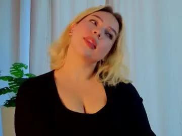 nikadreem — goal: suck fingers sexy!!!! <3! #shy #bigboobs #new #natural #teen [33 tokens remaining]