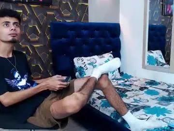 noah_the_kingmaster on Chaturbate