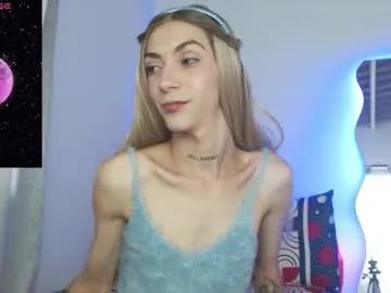 noahfox_12 — Welcome to my space you will always find content thought for you-:  full naked sexy dance [99 tokens left] #latina #femboy #18 #skinny #smile