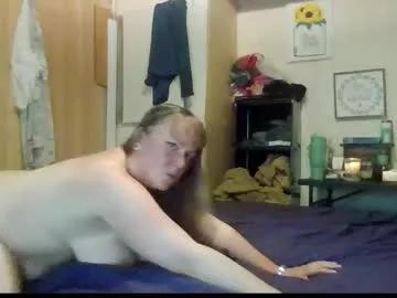 officialkiwi22 on Chaturbate 
