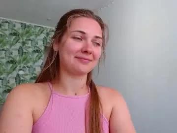 oliviashiny on Chaturbate