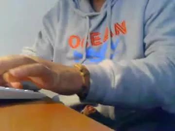 ozzyrickster on Chaturbate 