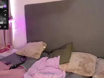 poison__luna — Rate my ass! // GOAL: Show ass  [150 tokens left] #trans #bigcock #anal #cum #ahegao