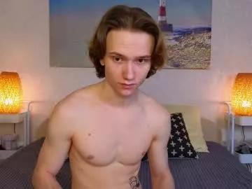 pupsenish on Chaturbate 