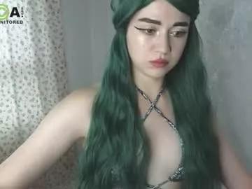 queenofwandss on Chaturbate 