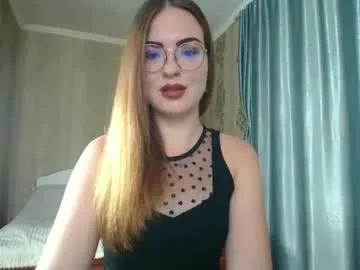 rebecca_ccaa — GOAL: Change the dress [29 tokens remaining] Welcome to my room! #18 #redhead #feet #new #dance