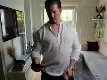 redrabbitstories on Chaturbate 