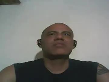 retlam37 on Chaturbate