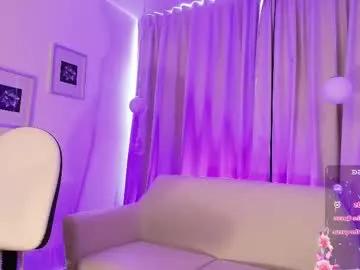 rousee_v on Chaturbate
