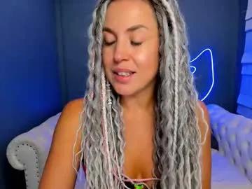 roxy_mars — GOAL: twerk it [55 tokens remaining] Never ending rock-n-roll! Catch my vibes, don't demand, just enjoy the moment  #muscles #skinny #smalltits #lovense #fit
