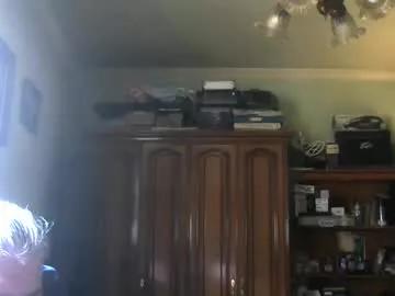 rrd85 on Chaturbate 