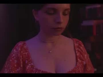 running_with_the_wolves on Chaturbate 
