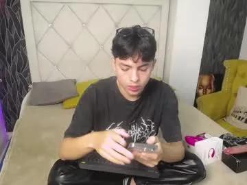 samu_foxxx — Sexy Boy ready for u - Multi Goal: Naked show [130 tokens left] #twink #young #skinny #bigcock #gay