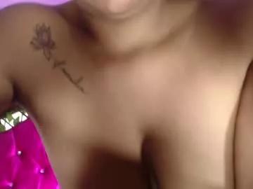 sara23__ on Chaturbate 