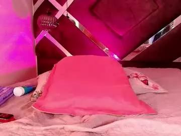 sara_lopee1 on Chaturbate 