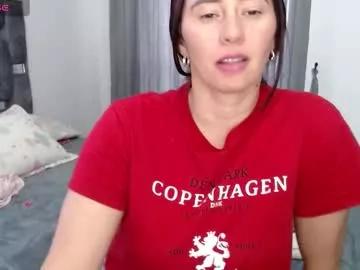 sarahott_1 on Chaturbate 